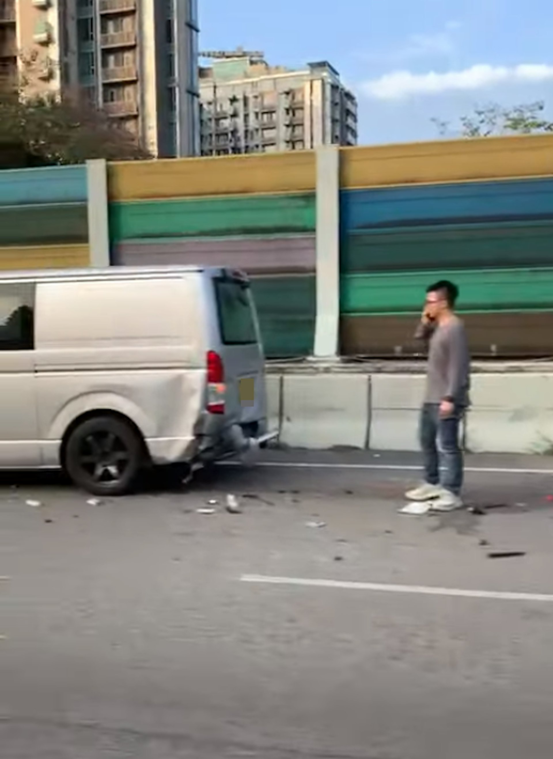 吐露港嚴重車禍 6 車相撞