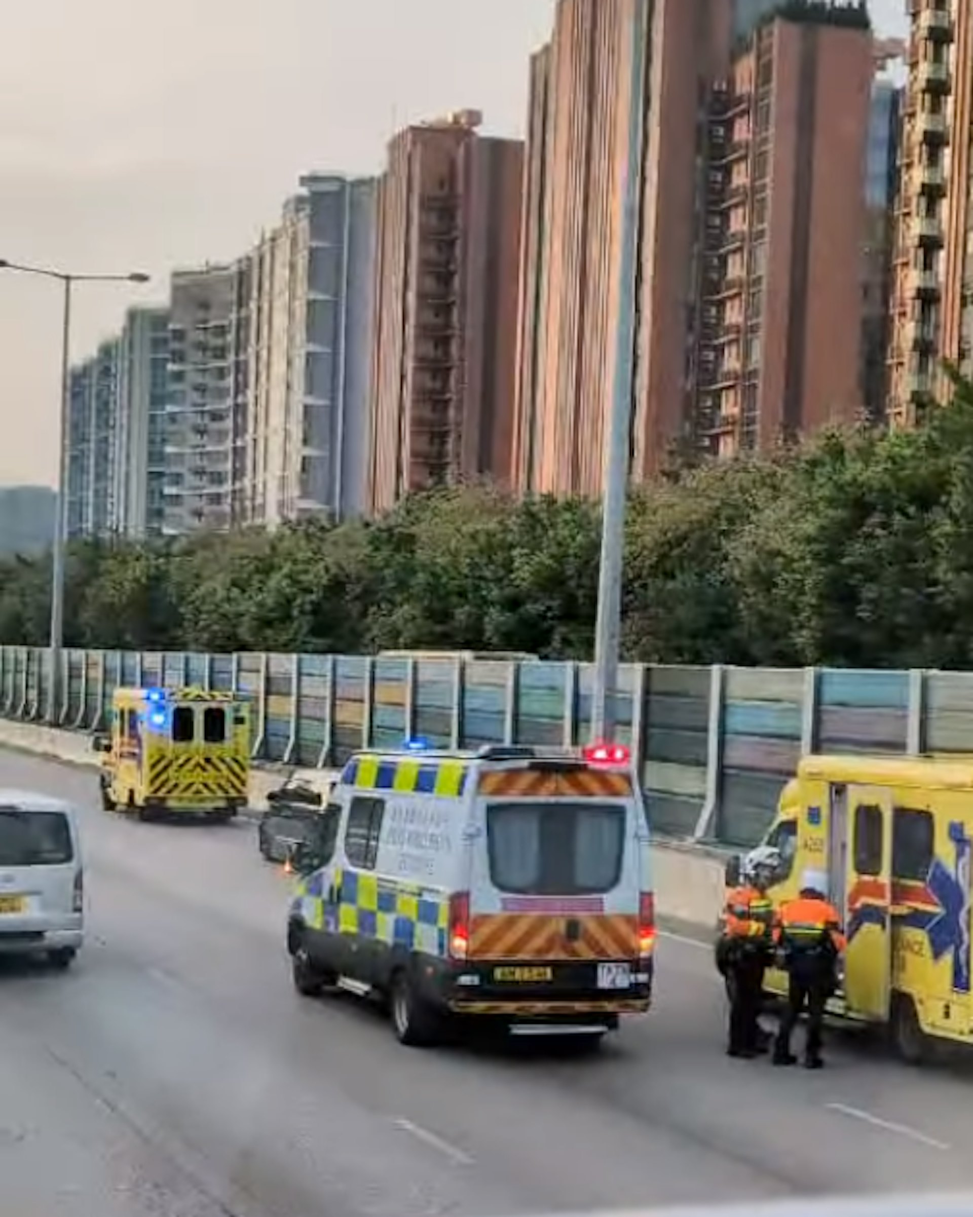 吐露港嚴重車禍 6 車相撞