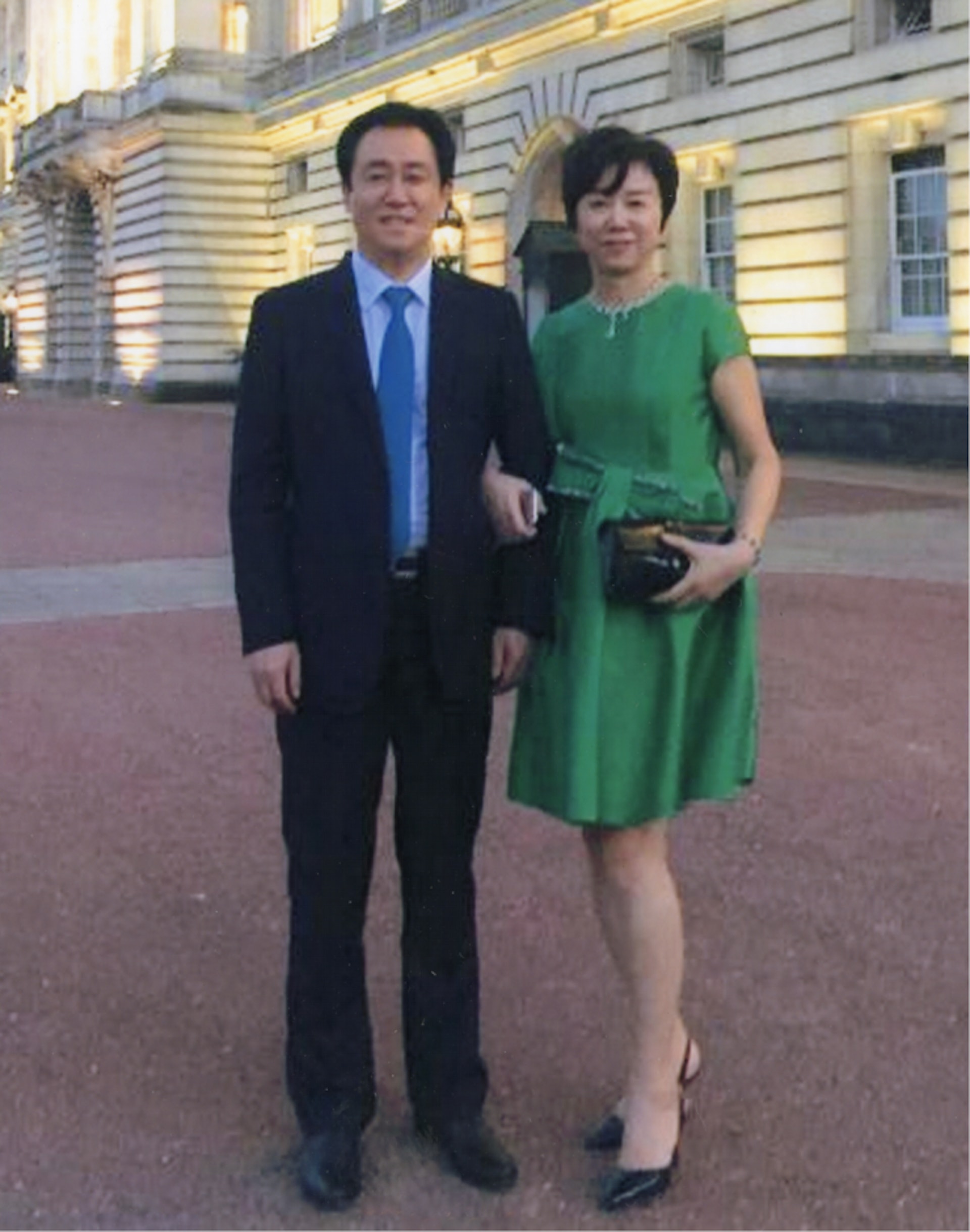 67 歲許家印，有 2 名未成年子女