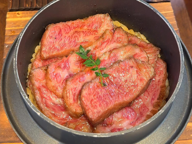 西新宿必嚐黑毛和牛ひつまぶし