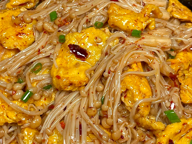 金針菇炒蛋：一口就讓人想開店的家常美味