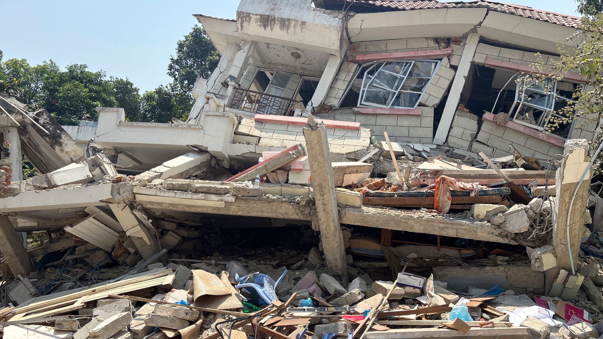 至今 3800 次 4 級以上地震，地球被激活了嗎？