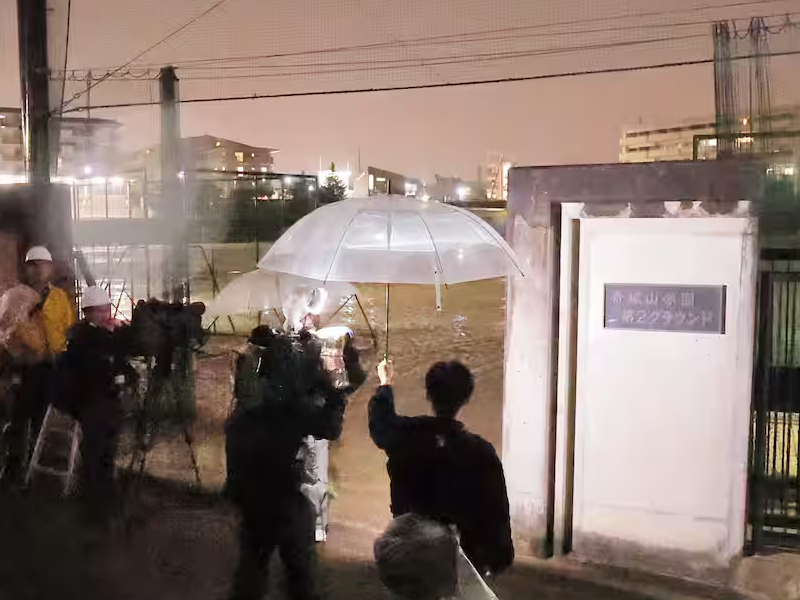 操場雷擊傷人，6 學生被擊中