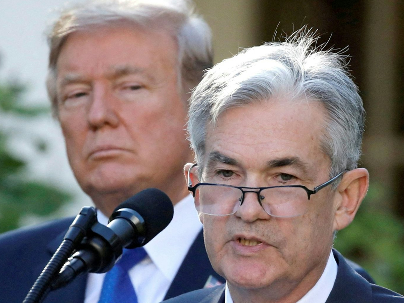 特朗普批鮑威爾，越早走人越好