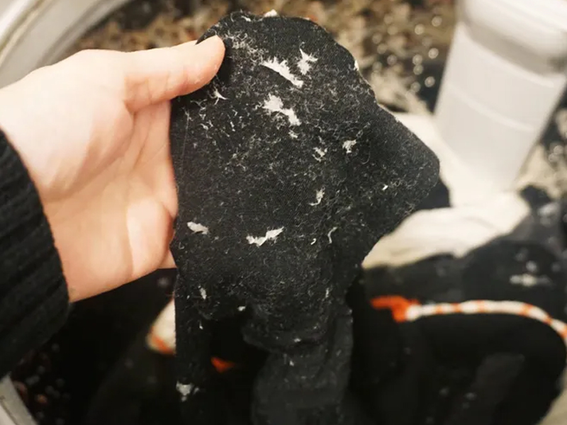 清除衣物、洗衣機,衛生紙屑小技巧 清除衣物、洗衣機,衛生紙屑小技巧