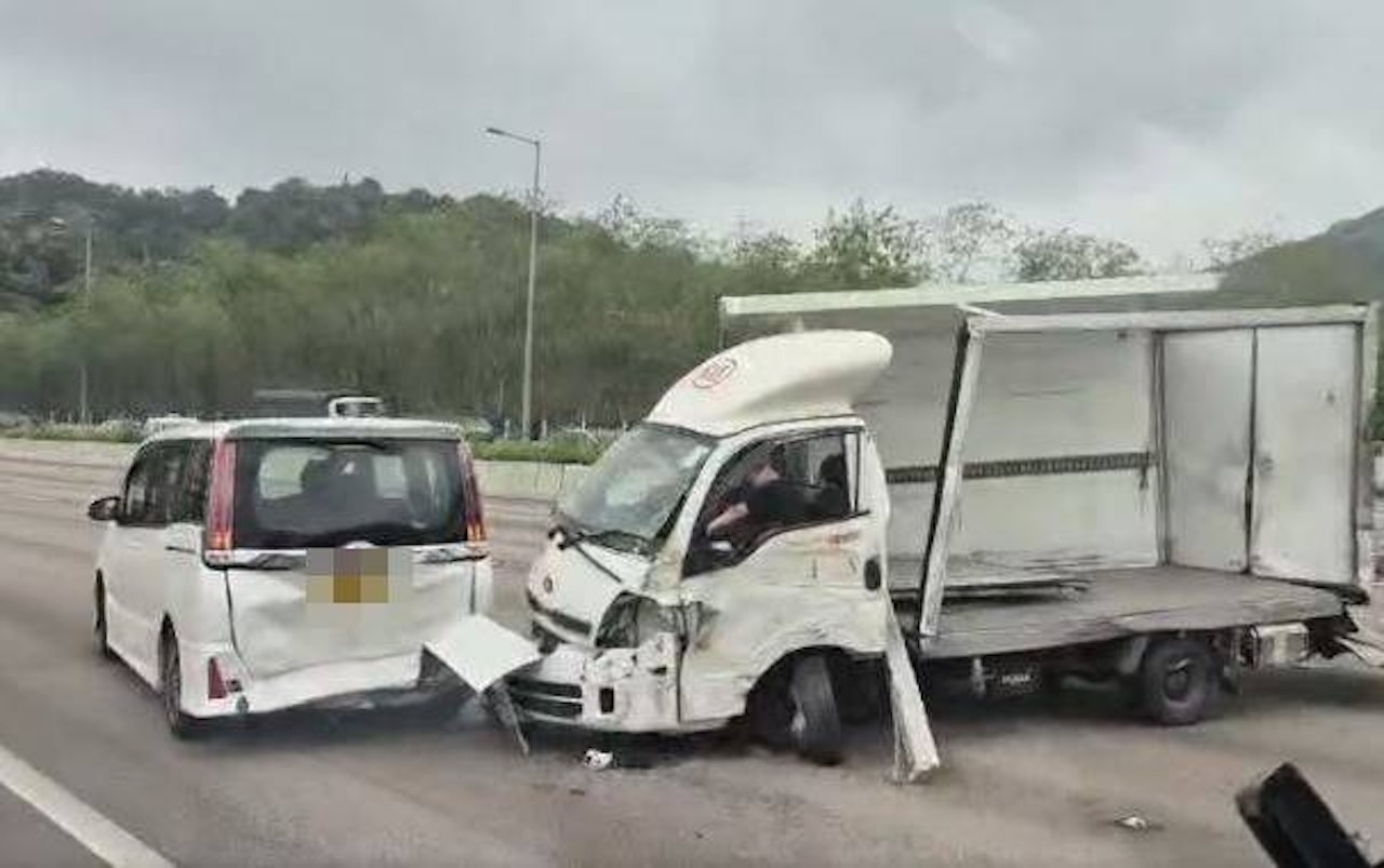 吐露港公路 5 車交通意外