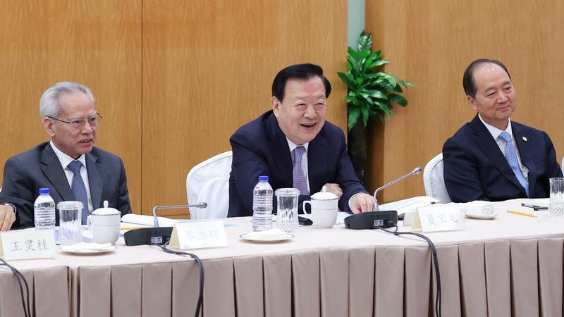 長和回應港口交易，夏寶龍強調愛國精神