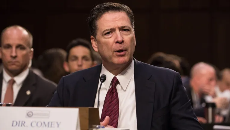 一張圖片 FBI 前局長暗示暗殺特朗普