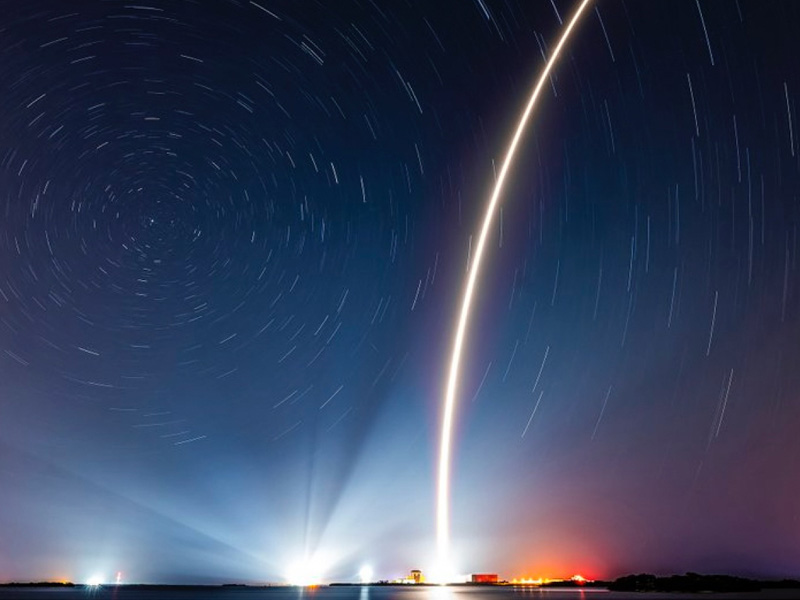 馬斯克 Starlink 衛星突然大批墜落