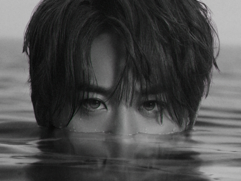 姜濤不開心服藥跳海