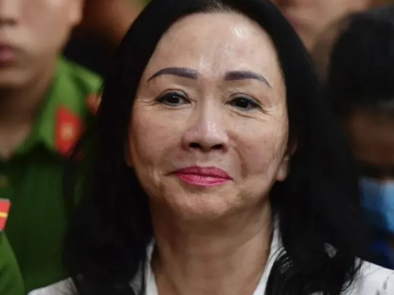 幸運遇修法，女首富死刑變無期