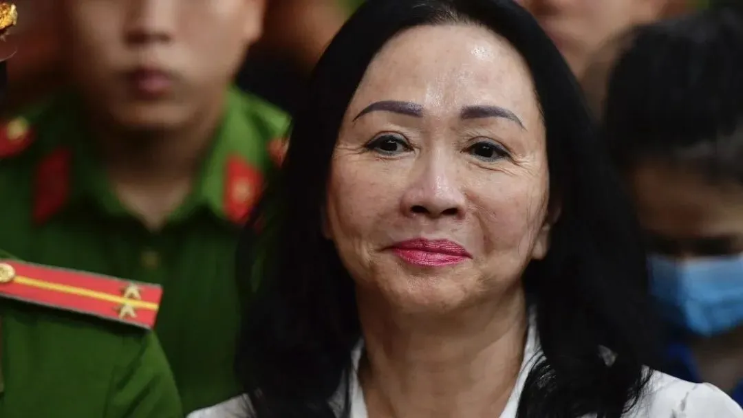 幸運遇修法，女首富死刑變無期