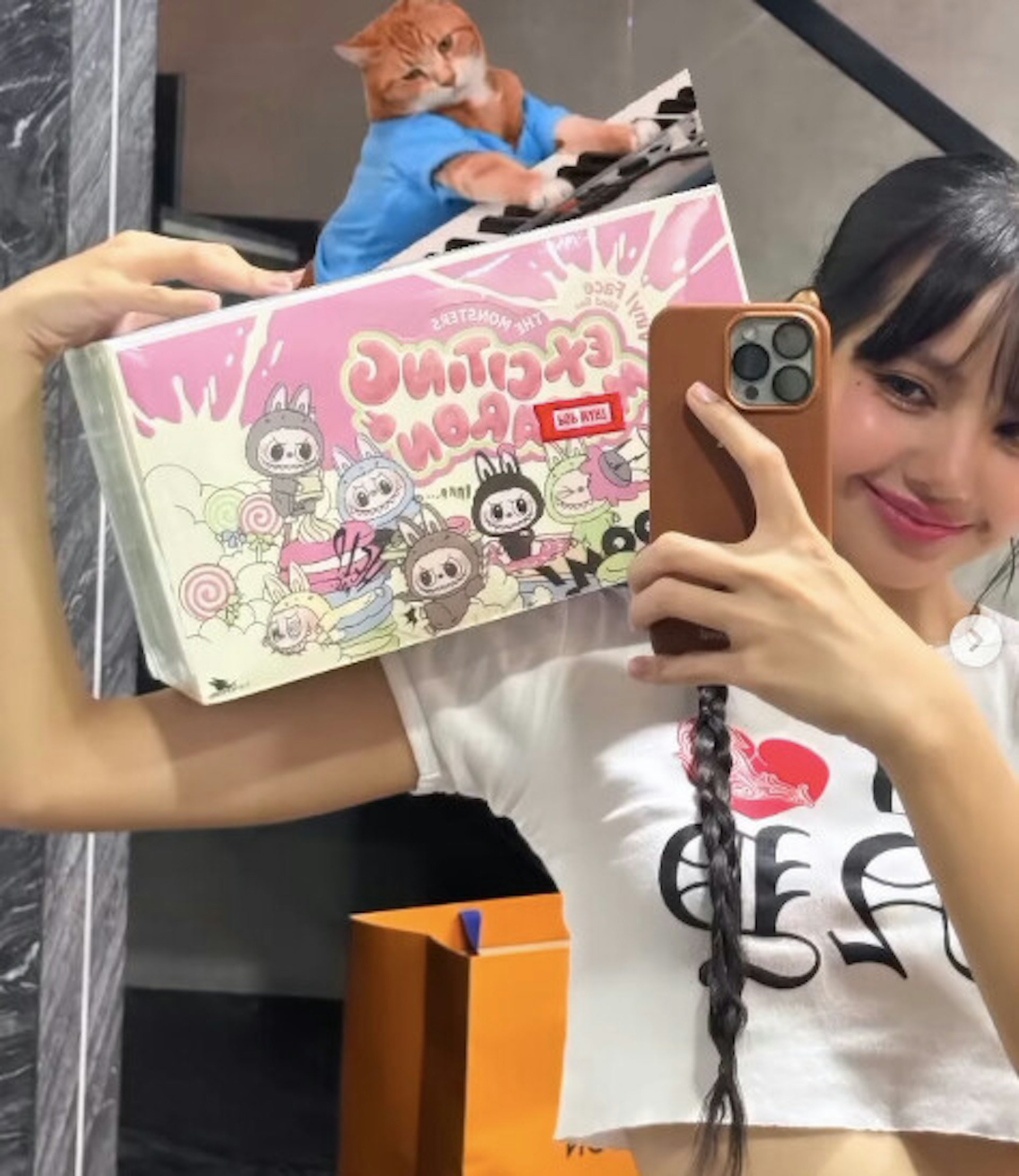 BLACKPINK Lisa 又推 Labubu
