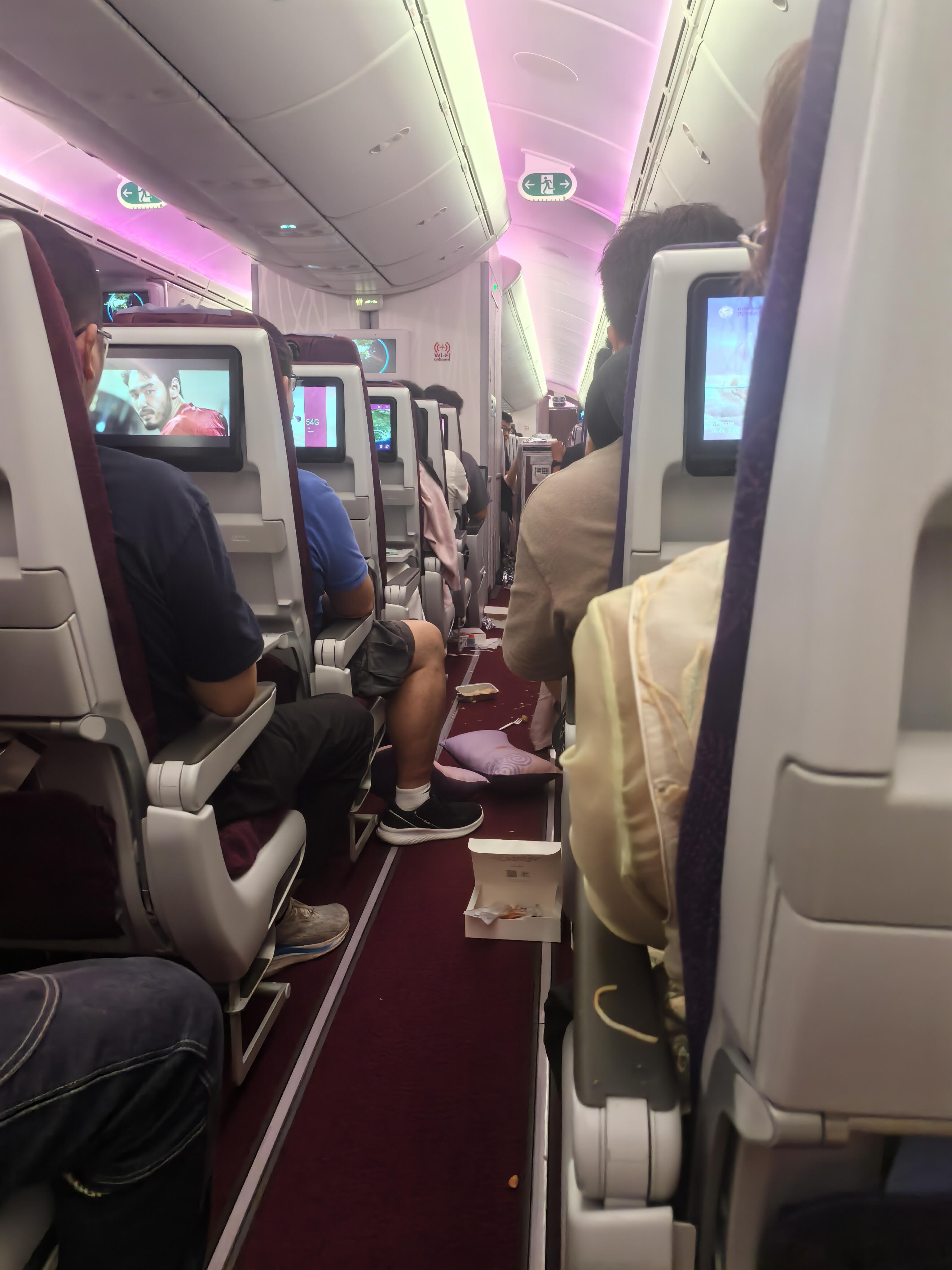 上海至深圳航班 3 秒內飛機突然下墜