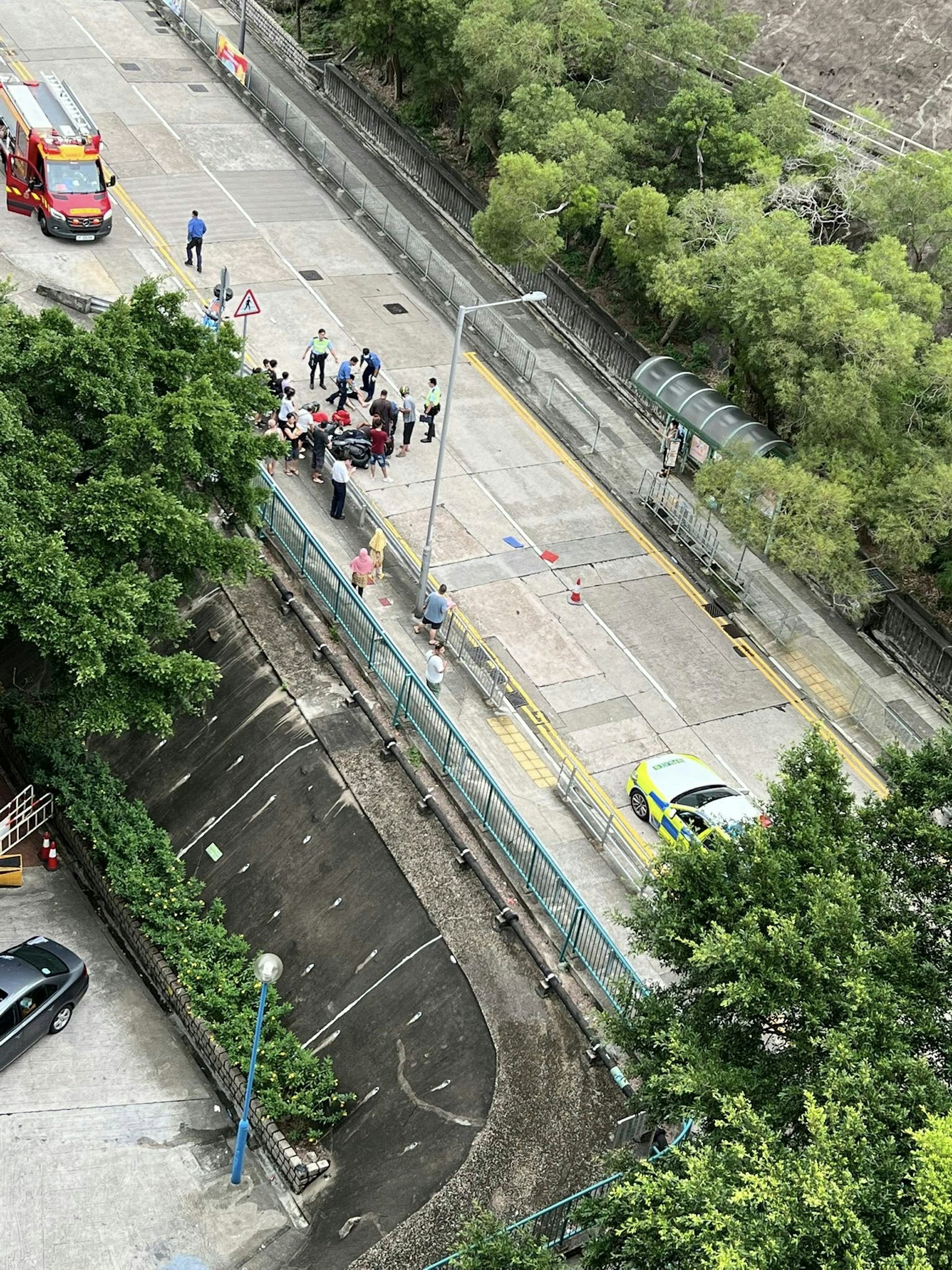 葵涌電單車撞飛 10 歲男童