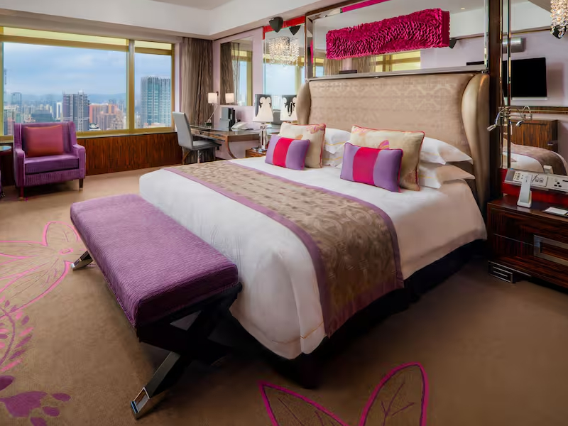 27 歲女子，強姦案被捕