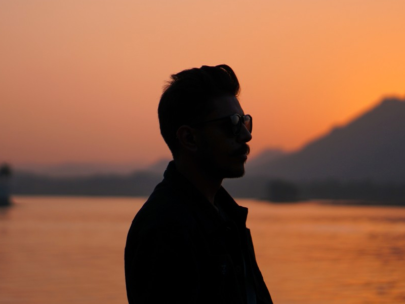 這樣的男人，請讓他走！