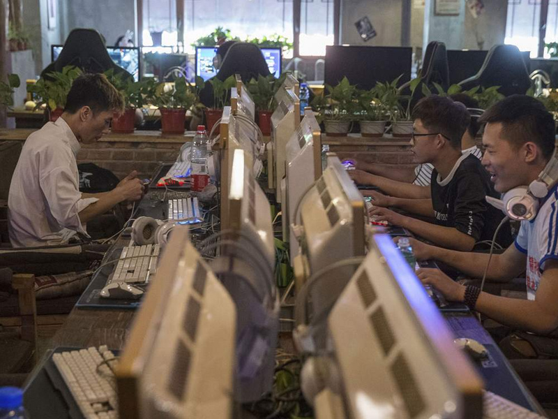 沒存款的男人，逃不過3個習慣，女人要趁早遠離