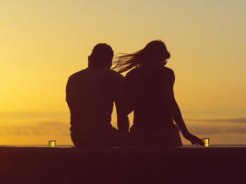 男人這樣對你，就是不愛了，聰明女人要趁早放手！